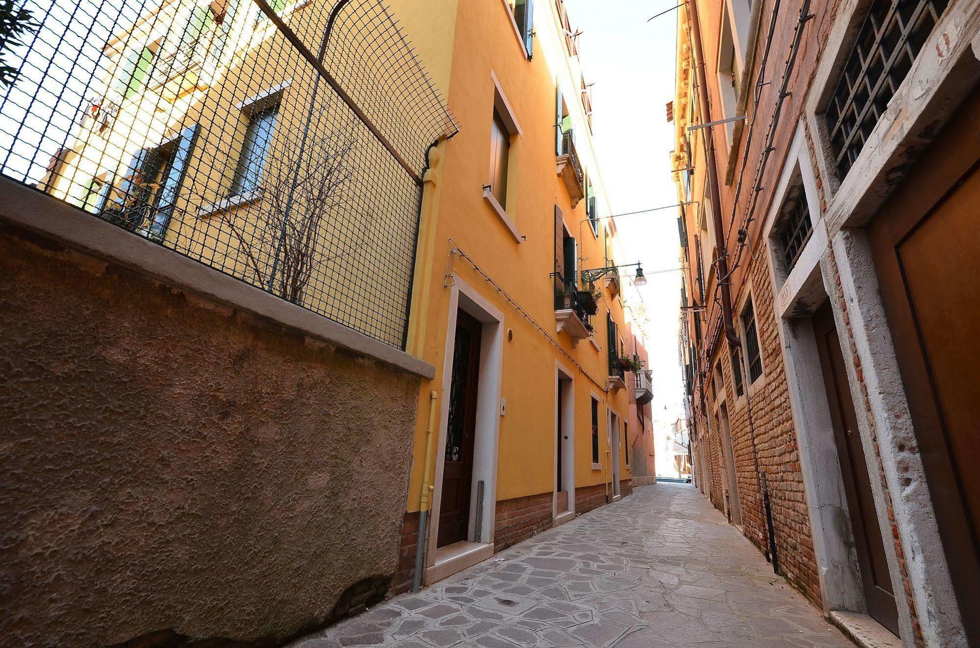Barbera-Biennale Apartment Venice Exterior photo